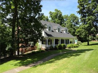 71 Saratoga Ln, Huntington, WV 25705