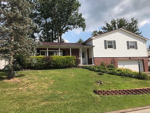 1st image of 20 Parkway Dr