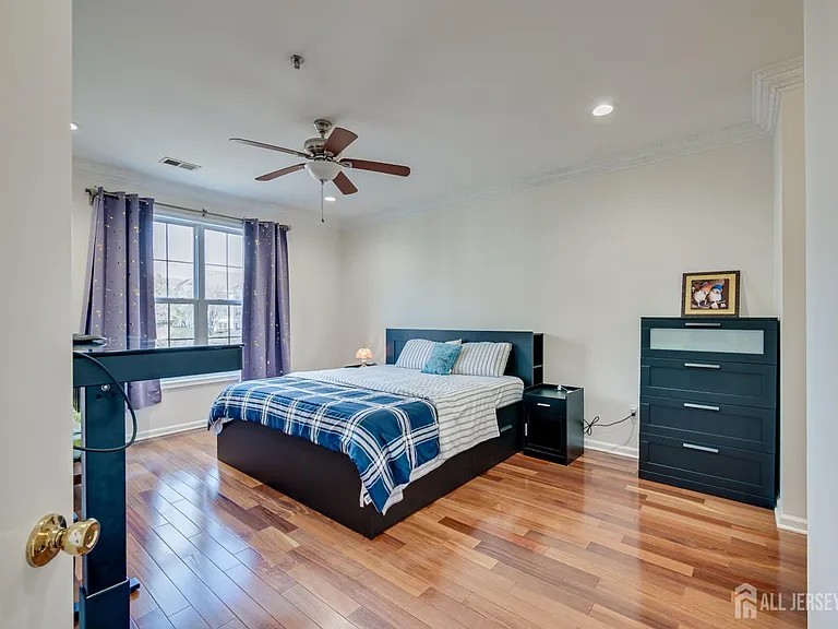 2822 Edward Stec Blvd — Photo 15