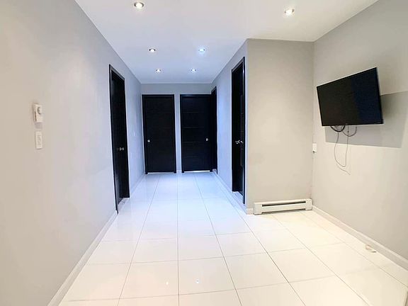 5th image of 350 Manhattan Ave APT 6H