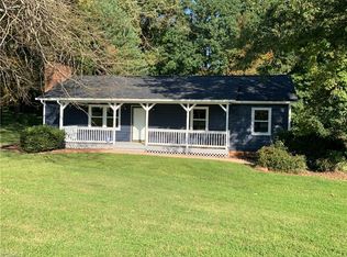 923 Phineas Dr, Kernersville, NC 27284