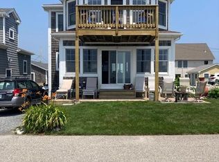 51 Shore Rd, Narragansett, RI 02882