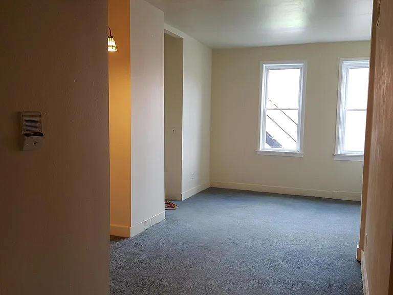 813 Wood St #3 — Photo 5