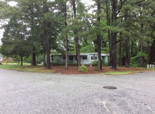 1412 Pruden St, Roanoke Rapids, NC 27870