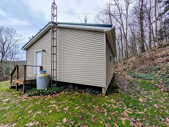 4th image of 2009 Economite Rd E