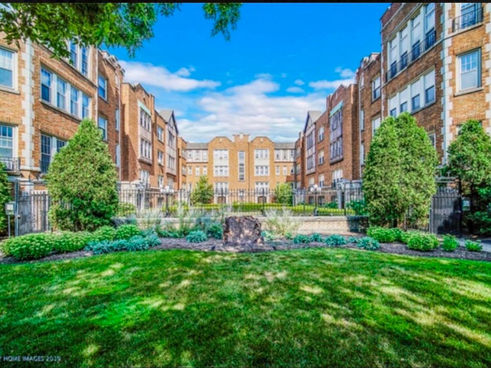 1st image of 10921 S Longwood Dr APT 1