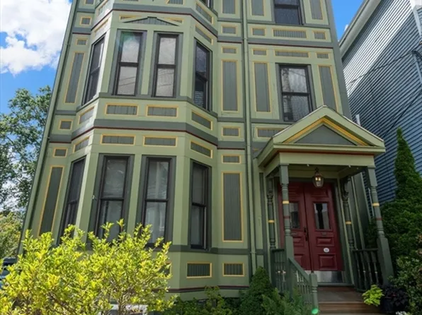 111 Sheridan St #3, Jamaica Plain, MA 02130