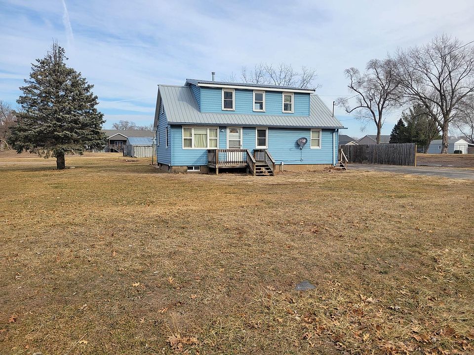 1st image of 1545 W Gilbert Dr