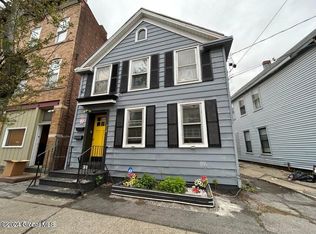 215 Front St, Schenectady, NY 12305
