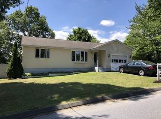 60 Colony Rd, Fitchburg, MA 01420