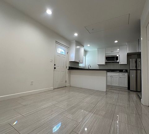 Living room (2)