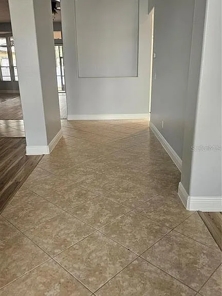 317 E Blue Water Edge Dr — Photo 19