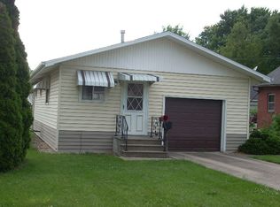 1414 S Monroe St, Streator, IL 61364