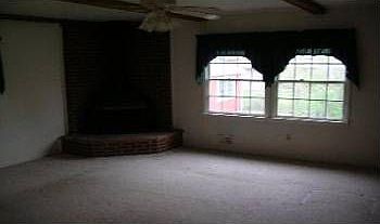 2nd image of 6082 Pierson Ct