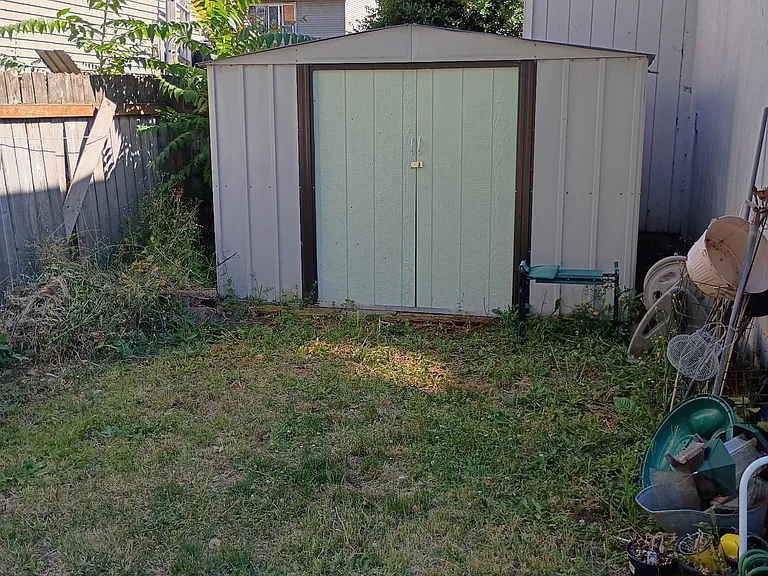 3407 E 21st St #B — Photo 19