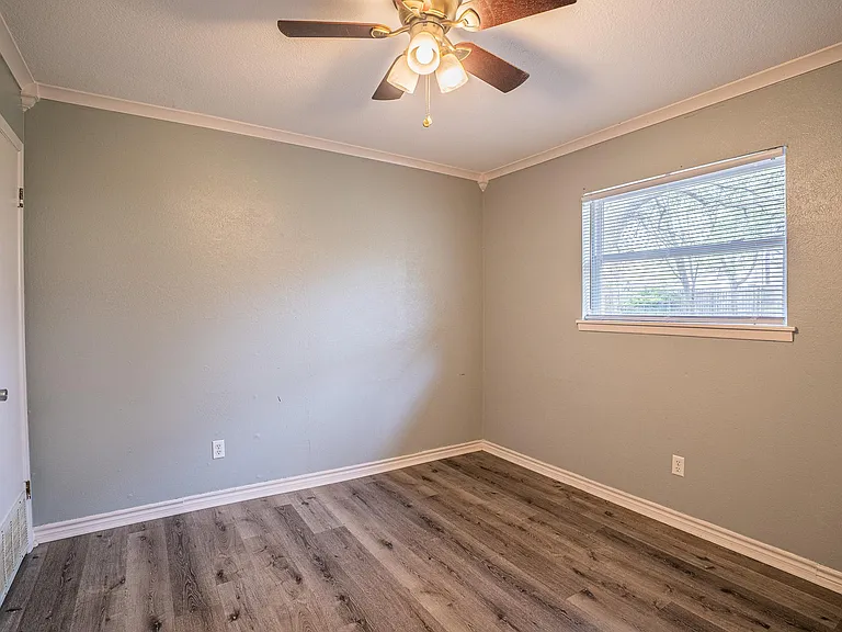 204 Jill Ln — Photo 21