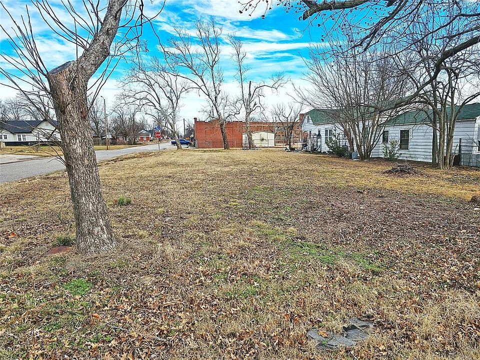 1st image of 1836 N Market Ave #23-25