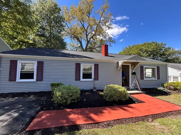 156 Knollwood St, Springfield, MA 01104