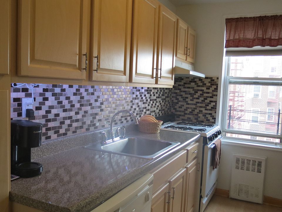 1st image of 1304 Midland Ave APT C64