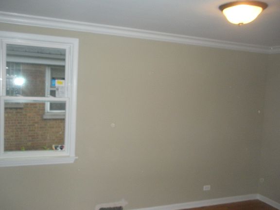 5th image of 9145 Crescent Dr