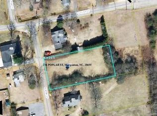 206 Poplar St, Morganton, NC 28655
