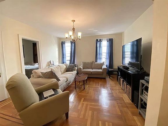 2nd image of 288 7th St APT 3