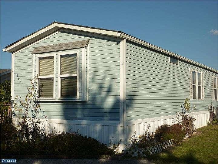 1st image of 907 Laura Lee Cir