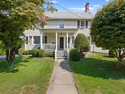 118 East Avenue, New Canaan, CT, 06840