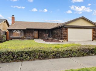 1421 Bottlebrush Pl, Oxnard, CA 93030