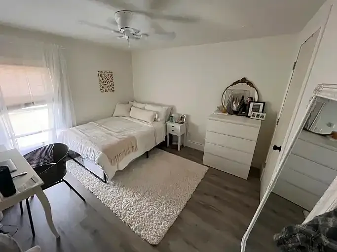 3 bed, 1.0 bath, $2,195 — Photo 3