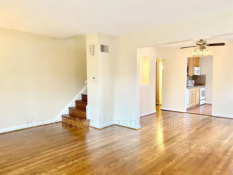 5514 Chillum Pl NE #NE — Photo 17