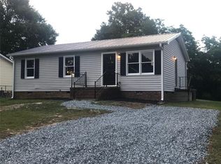 523 S Asheboro St, Liberty, NC 27298