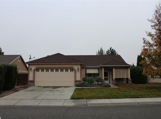 718 N Oklahoma St, Kennewick, WA 99336