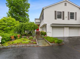 310 Main St, Westport, CT 06880