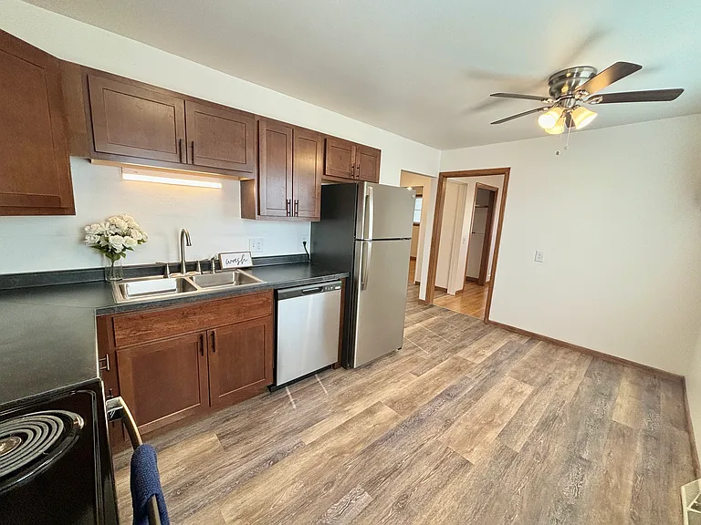 1025-3 Fiedler Ln #1025-3 — Photo 12