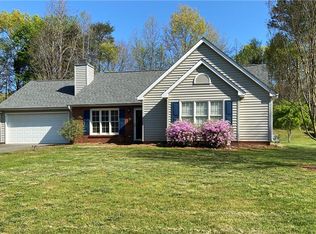 6855 Salem Quarter Rd, Belews Creek, NC 27009
