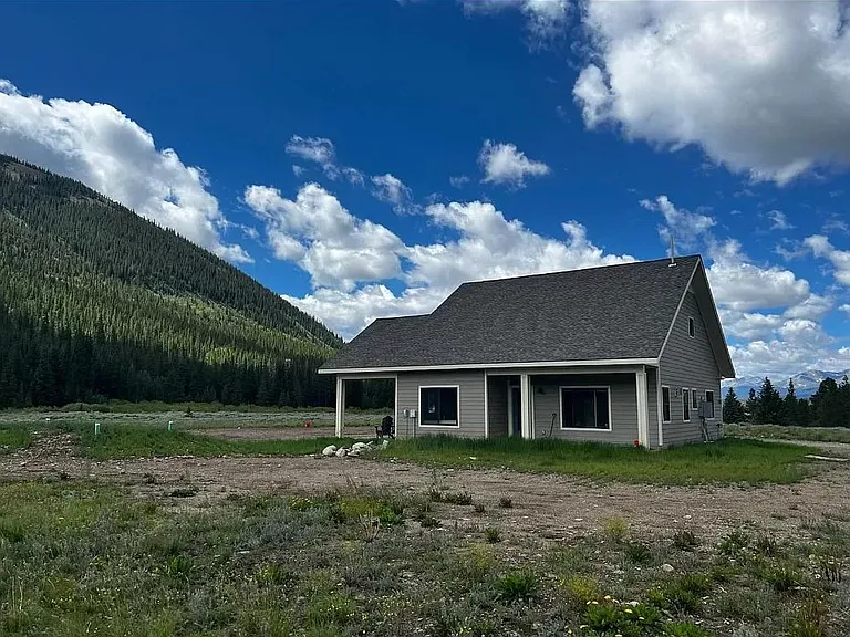 2926 Highway 91 — Photo 4