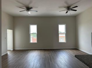 113 N 2nd St #4, Peotone, IL 60468