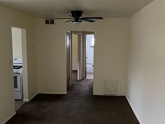 3rd image of 4550 E 104th St #5