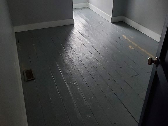 3rd image of 251 N 17th St