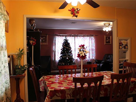 5th image of 908 S Maxwell St