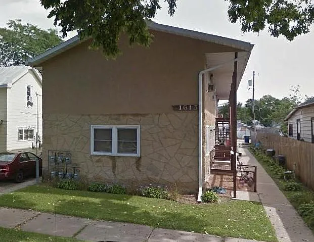 Building Photo - 1615 10th St S #1