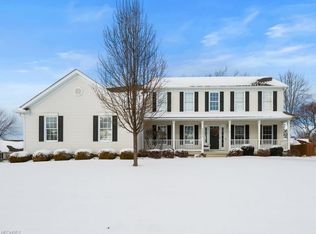 2931 Oakcrest Dr, Barberton, OH