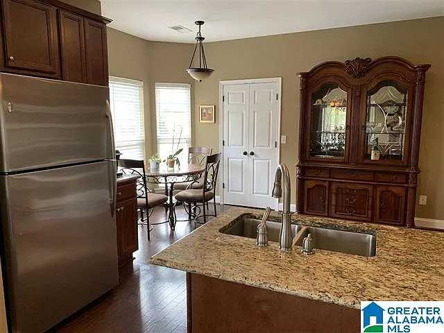 277 Creekside Ln — Photo 11