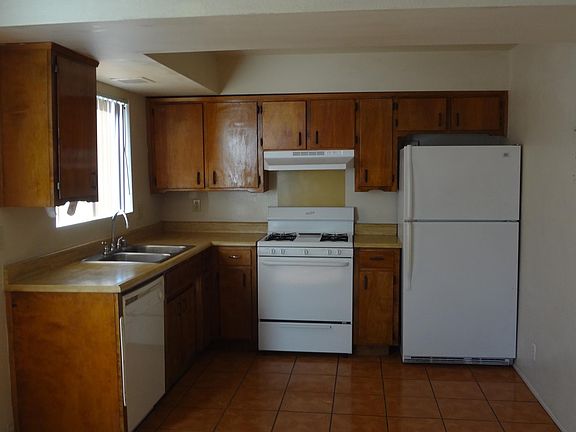 5th image of 234 S Mill St APT A