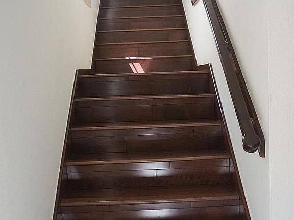 WOOD STAIRS