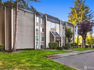 Altamonte Condominium, Renton, WA 98057