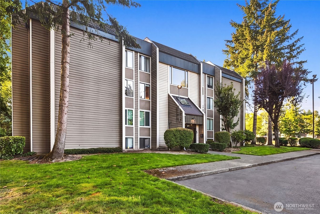 1st image of 701 SW 5th Court #B301