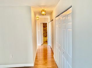 5250 Valley Forge Dr APT 612, Alexandria, VA 22304