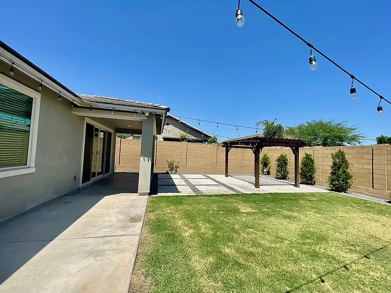 19684 W Exeter Blvd — Photo 13